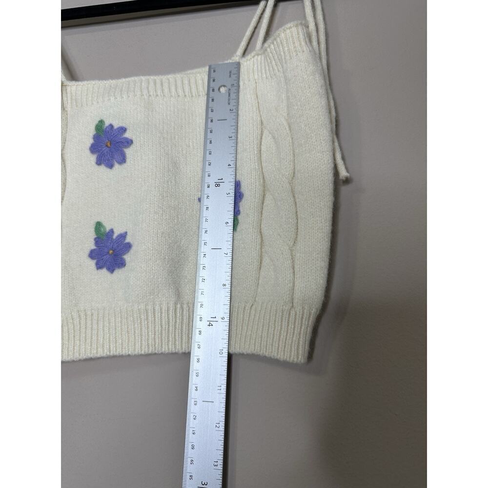 NWT Women’s Vestique Cropped Cable Knit Ivory Floral Bow Tank Top Y2K Sz Medium - Picture 5 of 8